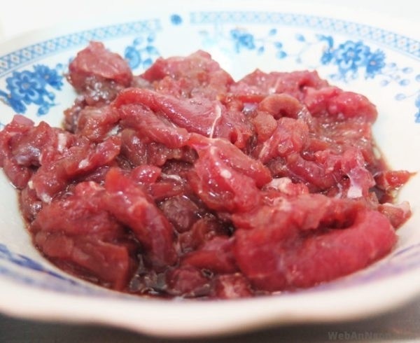 thịt bò băm nhỏ