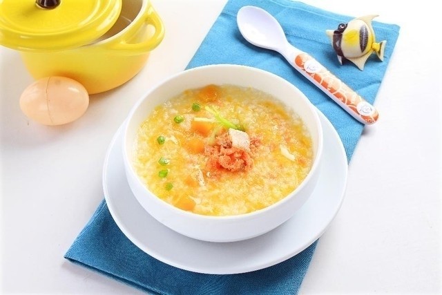 cháo trứng gà cà chua