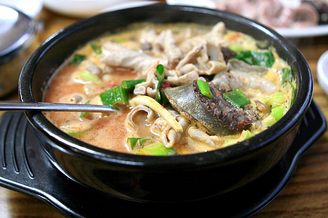 canh lòng lợn Hàn Quốc