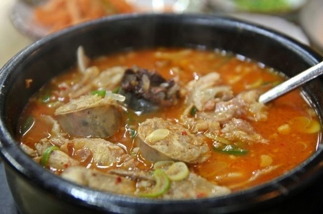 tô canh lòng lợn Hàn