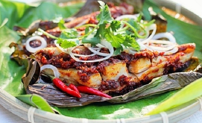 cá nướng lá chuối