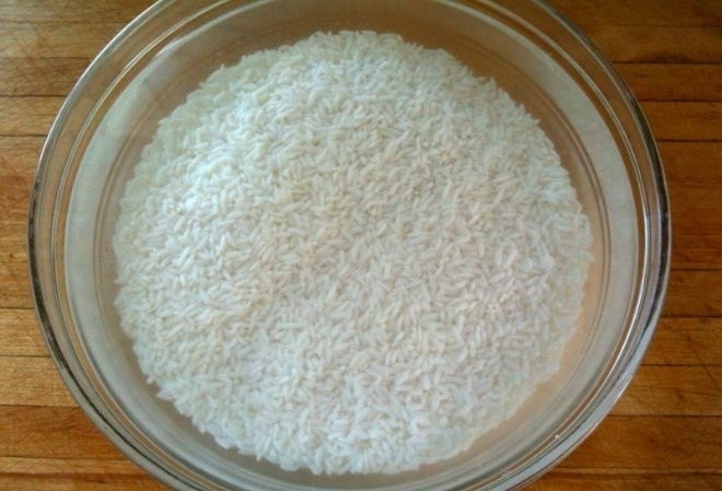 gạo nếp gạo tẻ ngâm nước