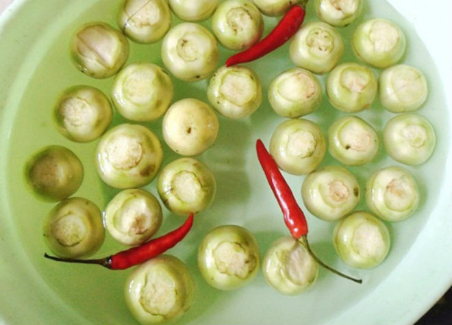 ngâm cà pháo