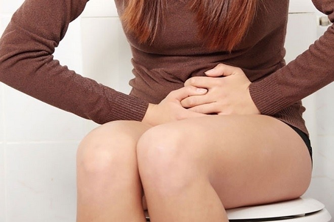 Bụng dưới có cảm giác đau nhói, nặng bụng