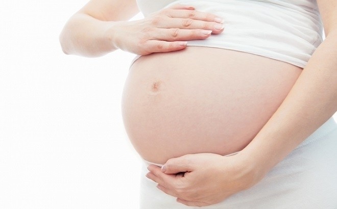 có thai uống nước ngọt được không