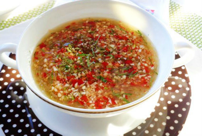 nước mắm chấm cá chiên
