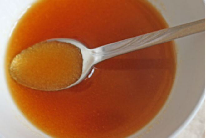 khuấy đều nước mắm