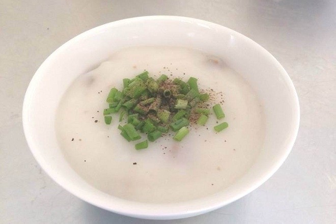 Cháo sườn nấu bột gạo thơm ngon bổ dưỡng