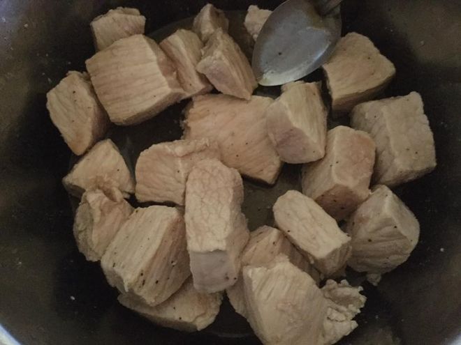 nấu thịt làm chà bông