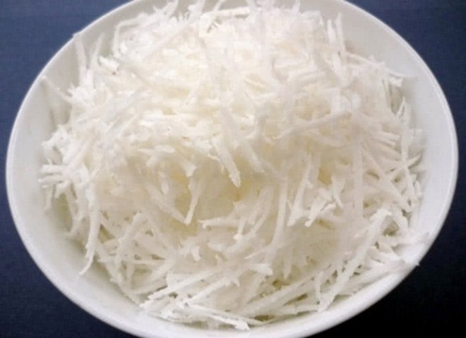 phơi cơm dừa