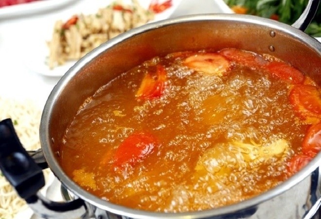 nấu nước dùng