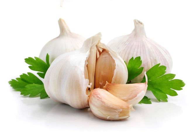 mồ hôi mẹ bầu không mang mùi tỏi nếu mẹ mang con gái