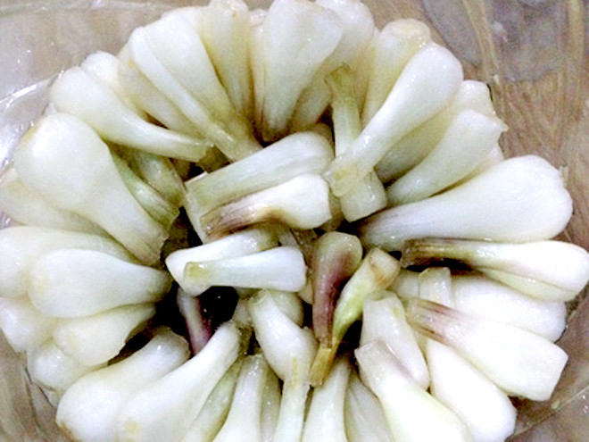 Cho kiệu vào hũ thủy tinh