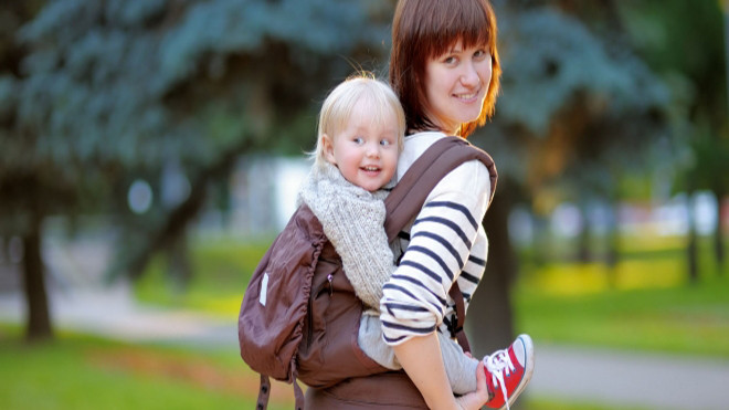Mẹ đơn thân đối diện với nhiều câu hỏi