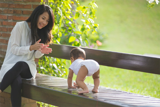 Luôn khuyến khích con tự đi