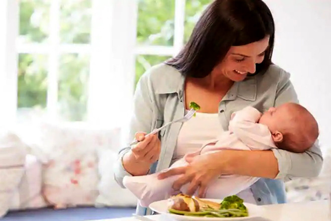 Mẹ hoàn toàn có thể giảm cân trong thời kỳ cho con bú