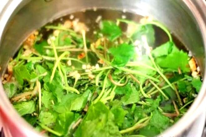 Canh rau má