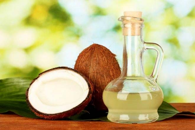 Dầu dừa phòng ngừa và điều trị rạn da hiệu quả