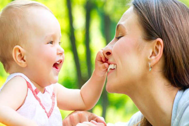 Trẻ tập nói sớm