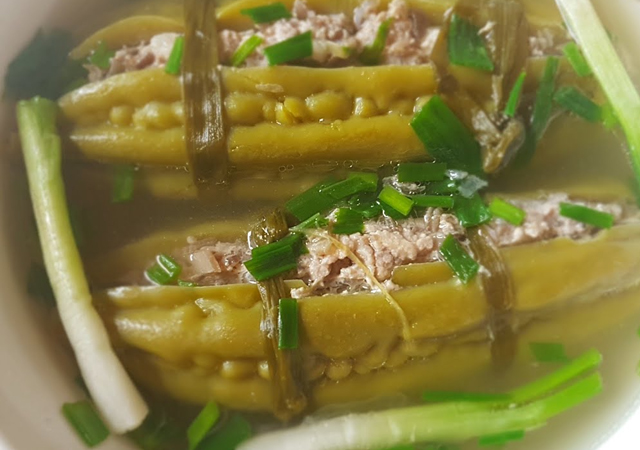 canh khổ qua nhồi thịt