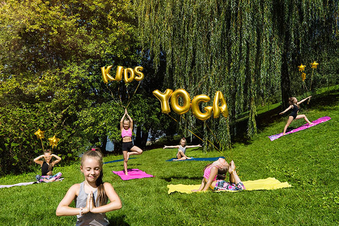 Yoga rất có lợi cho sự phát triển chiều cao của trẻ.