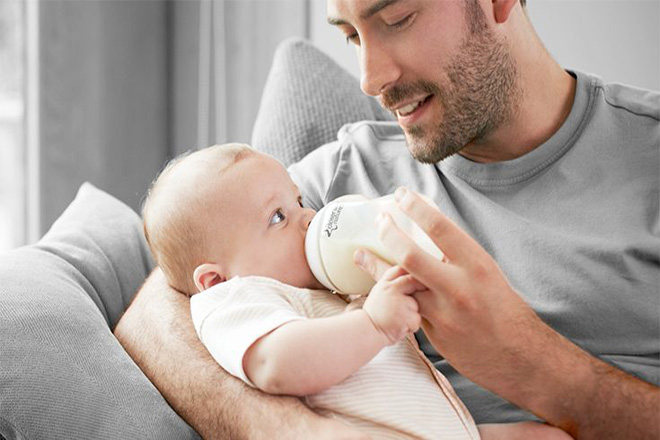 Nhờ sự trợ giúp của mẹ hoặc chồng để đôi lúc bạn có thể ngủ một giấc đàng hoàng
