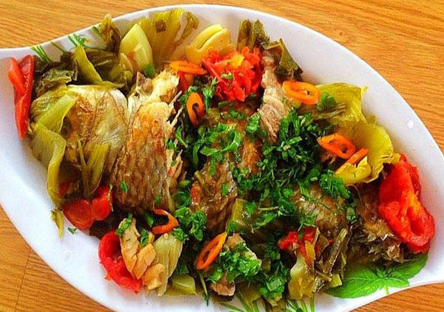 cá chép om dưa