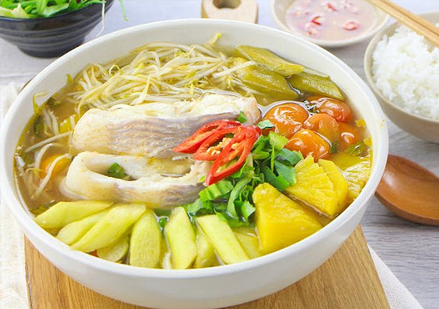 Canh chua cá diêu hồng