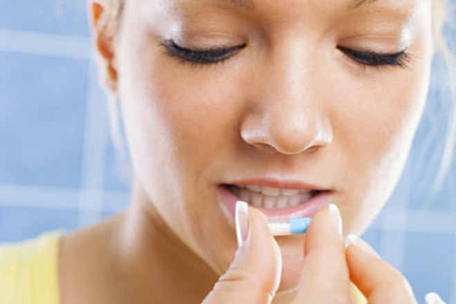 Bổ sung acid folic ít nhất 1 tháng trước mang thai