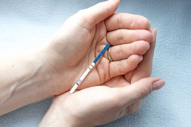 Nên sử dụng que thử rụng trứng