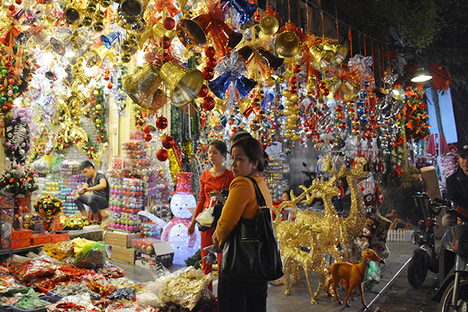 Phố Hàng Mã Hà Nội Noel 2018