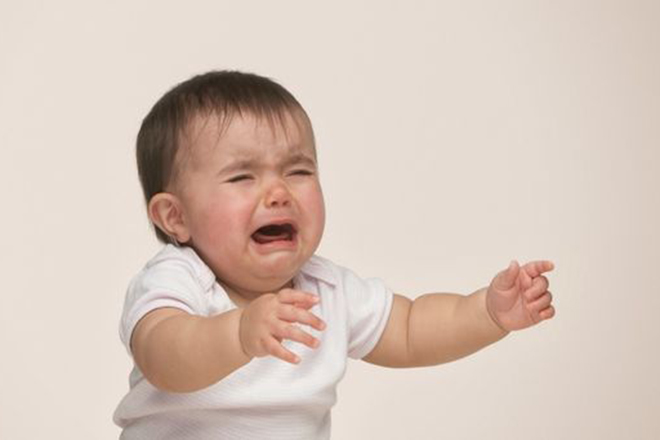 Bé gặp ác mộng cũng có thể khóc đêm