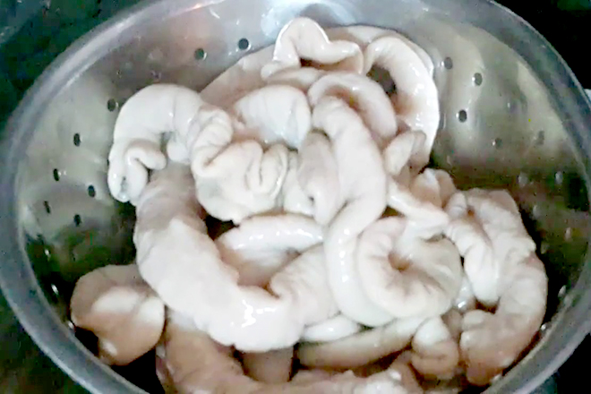 Sơ chế lòng non