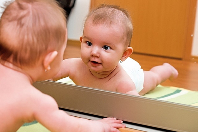 Thân hình của bé trở nên mũm mĩm hơn