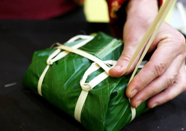 cách gói bánh chưng