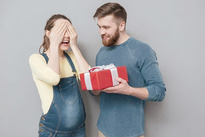 Quà 8/3 cho bà bầu