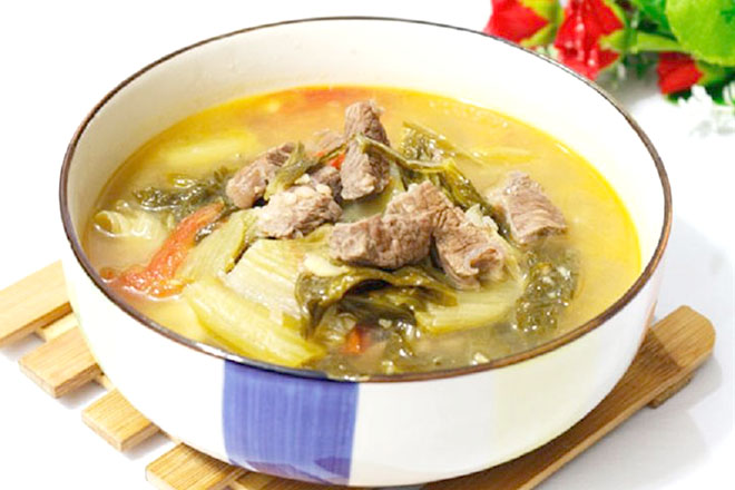 Canh dua cải chua
