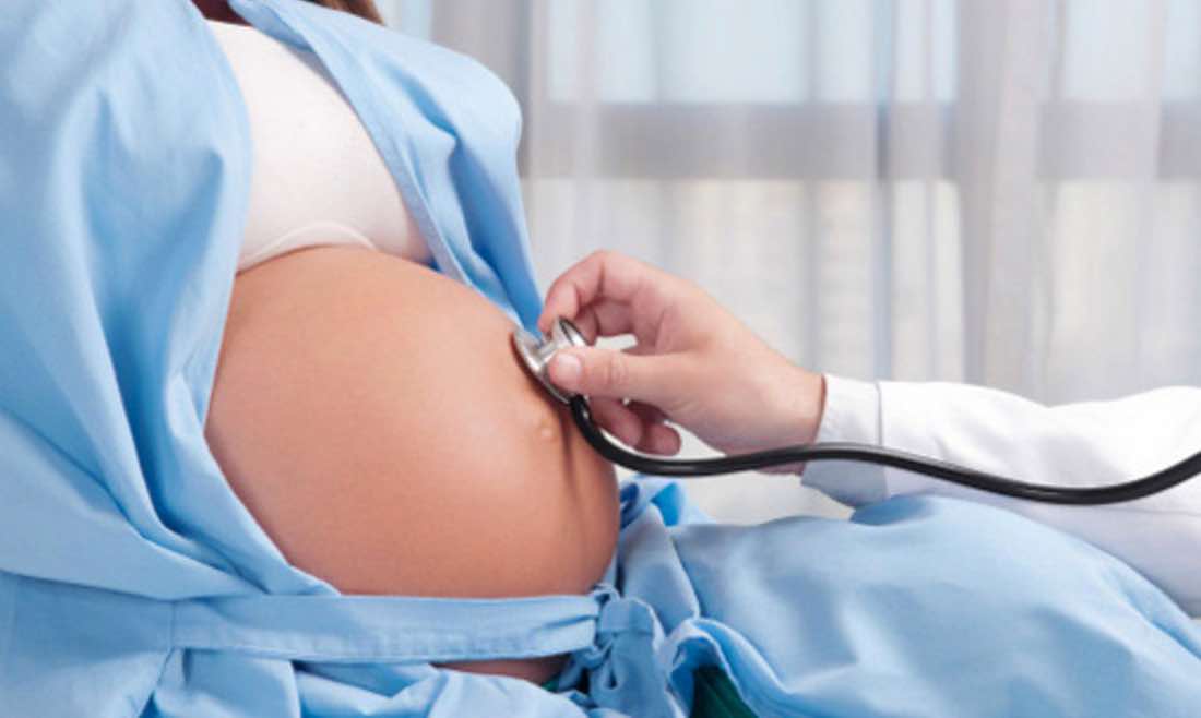 bà bầu phải đến bệnh viện