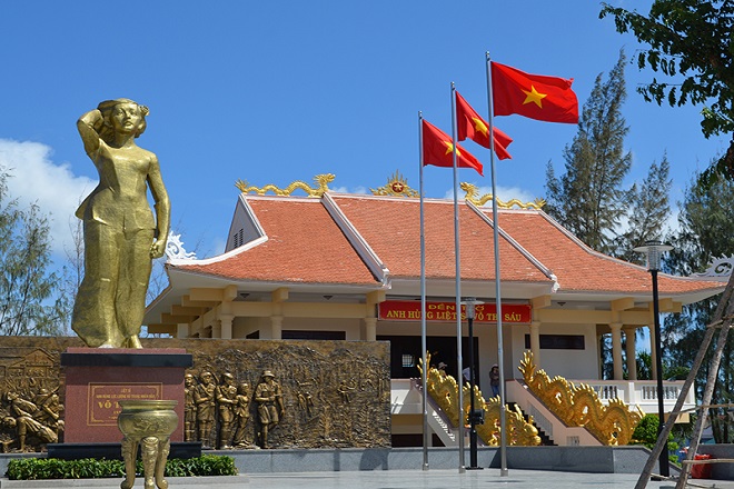 nhà tưởng niệm