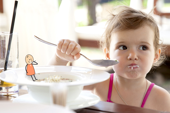 Dạy trẻ kỹ năng tự phục vụ mẹ nên biết