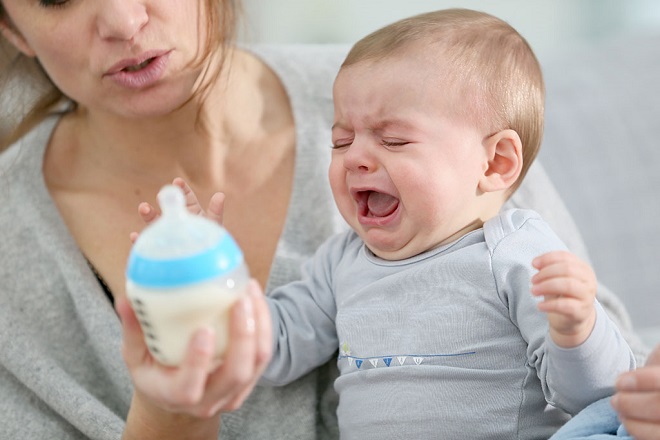 Cách làm giảm tình trạng sôi bụng ở trẻ