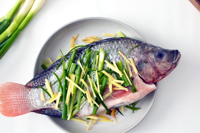 Cá hấp gừng