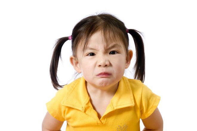 Trẻ mầm non biết tỏ thái độ