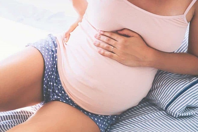 Mẹ bầu bị bệnh trĩ có nguy hiểm gì không