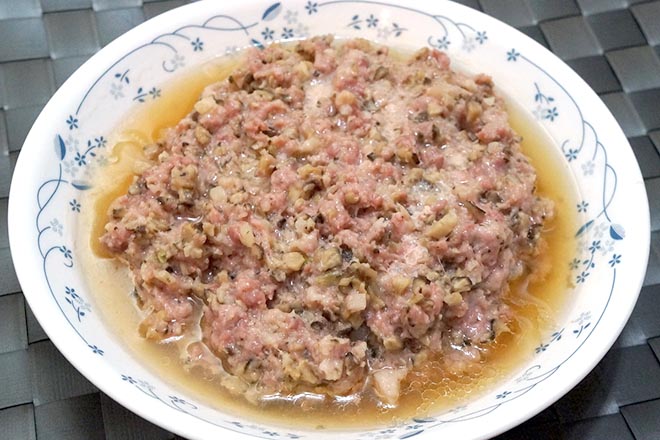 Thịt hấp