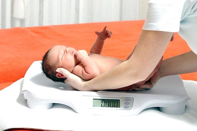Cân nặng trẻ sơ sinh