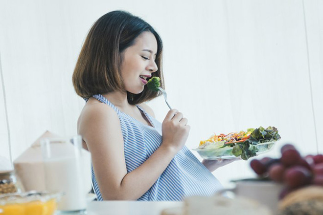 Bà bầu ăn nhiều