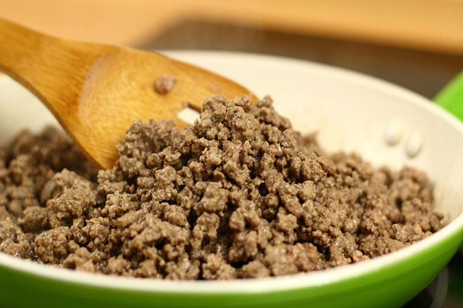 Thịt bò xay xào chín