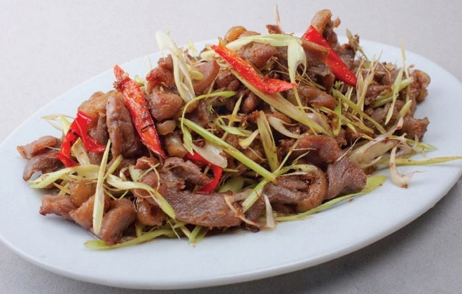 thịt xào sả ớt