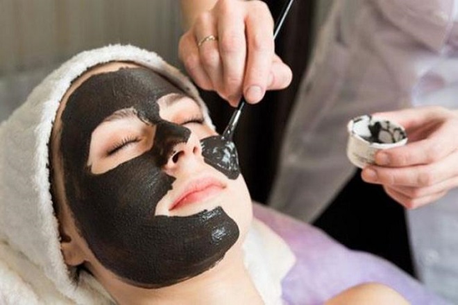 dùng gel lột mụn đầu đen